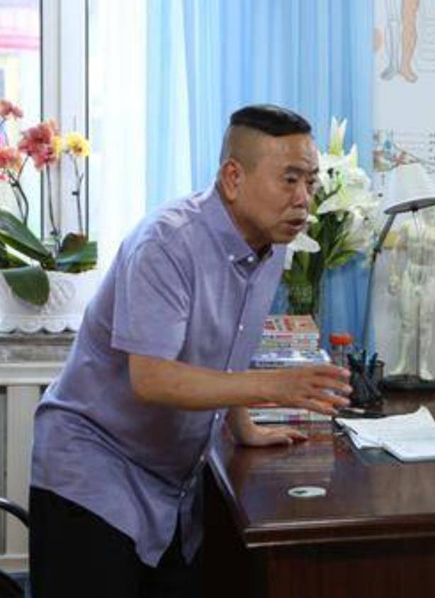  p data-id="go12jqp4xn">方清平,2016年电视剧《双喜盈门》中的角色