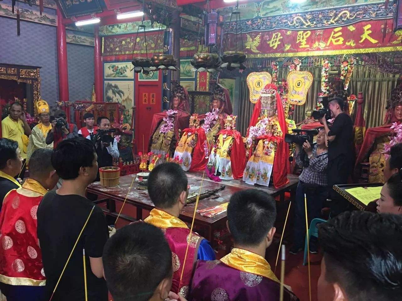 妈祖乩童是如何选出来的？_百科TA说