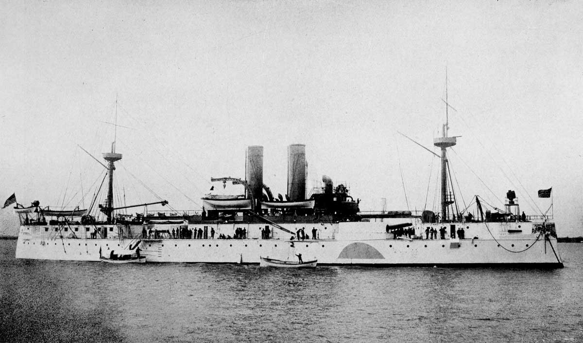 "缅因"号装甲巡洋舰