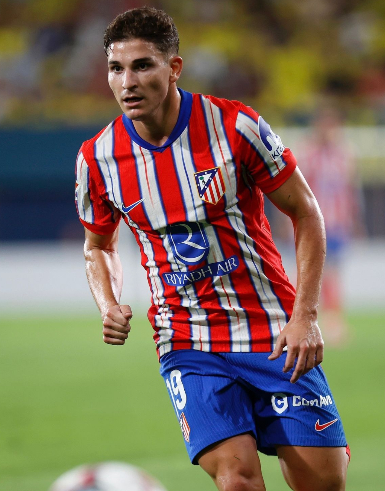 胡利安·阿尔瓦雷斯