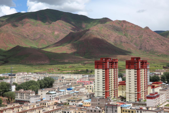  p>贡觉县,隶属 a target="_blank" href="/item/西藏自治区/242417"