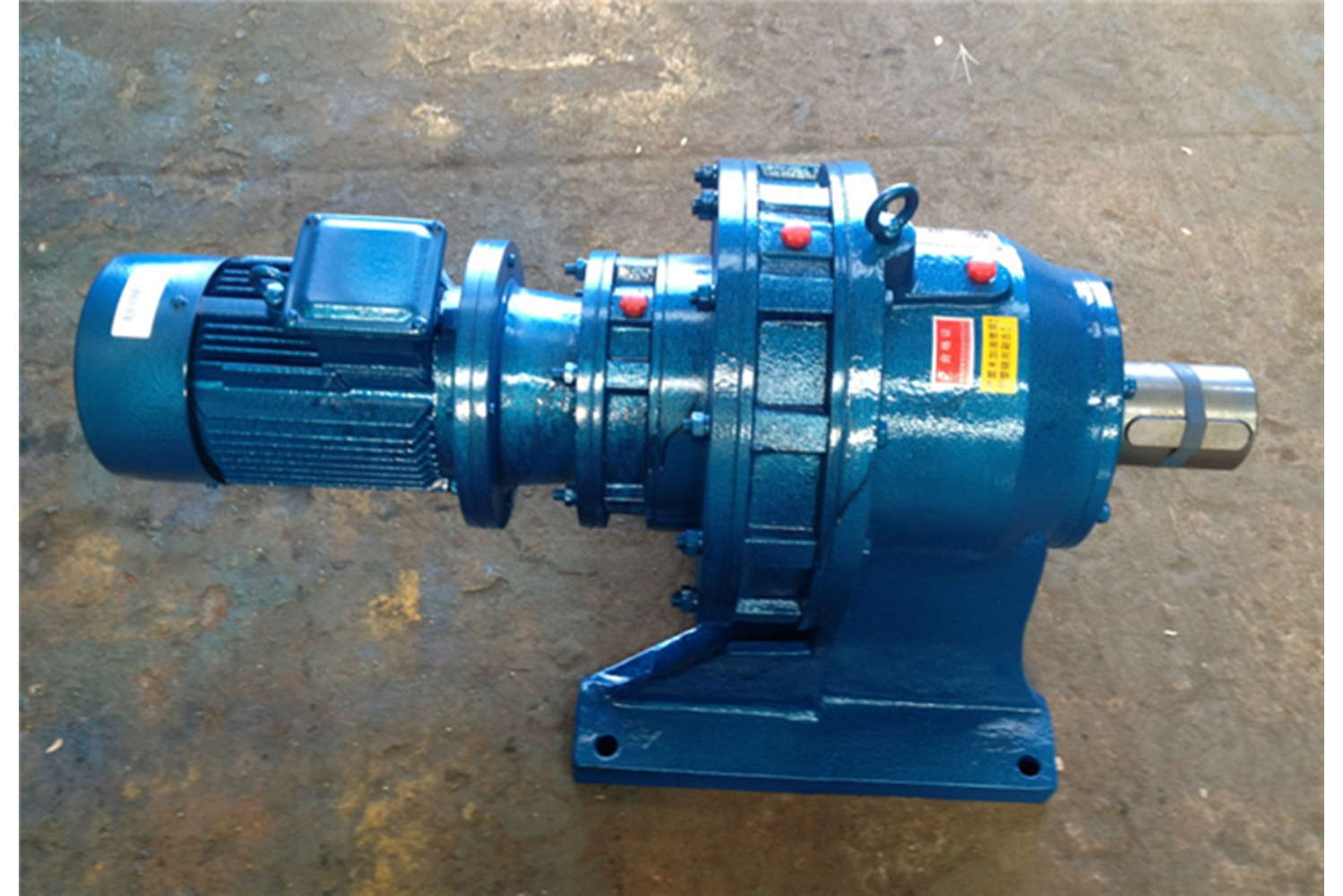 摆线针齿啮合实现减速的一种机械