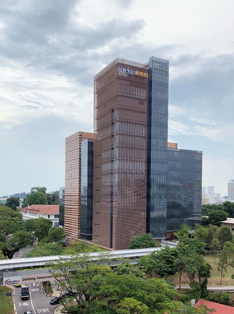  p>新加坡国立大学(national university of singapore),简称国大(nus