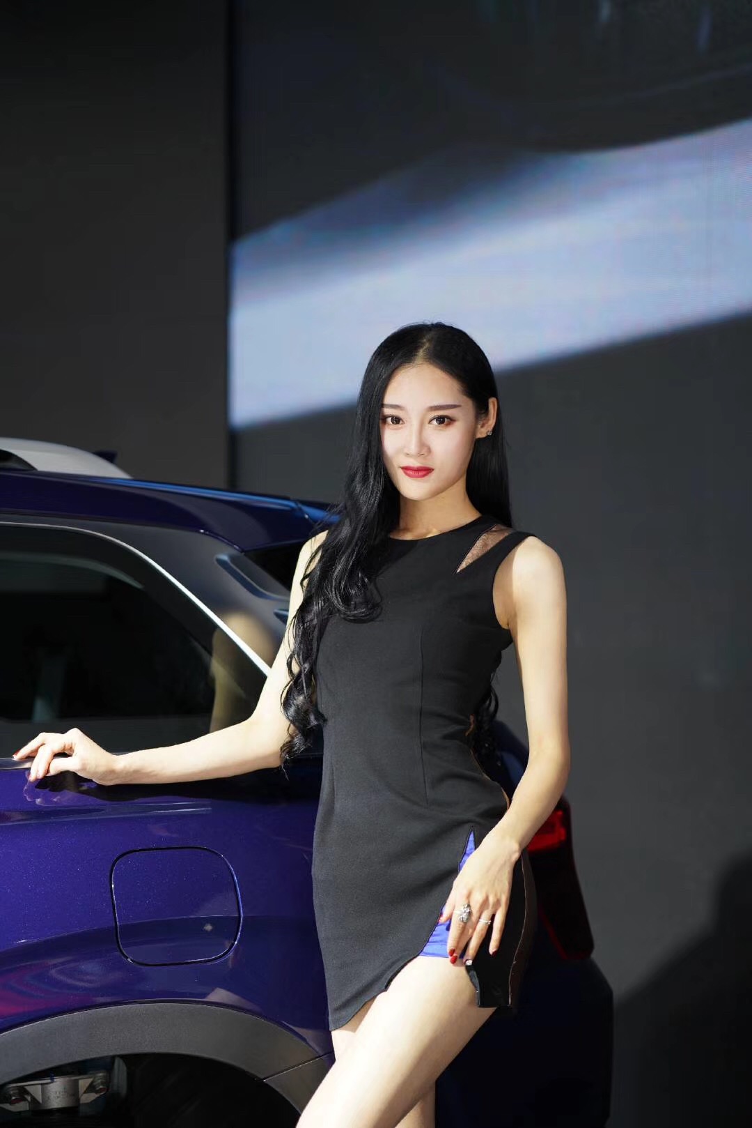  p data-id="gnaso4mav1">邢璐,九零后,身高180cm,中国女模特. /p>