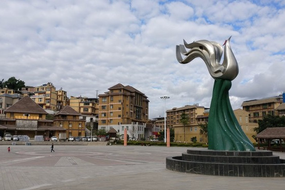 data-id="gnvjrj1ukd">绿春县博物馆位于云南省红河州绿春县绿东新区