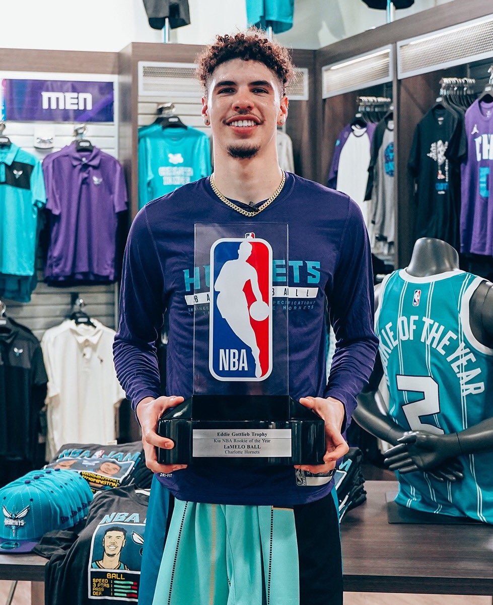  p>拉梅洛·鲍尔(lamelo ball),2001年8月22日出生于美国 a target="