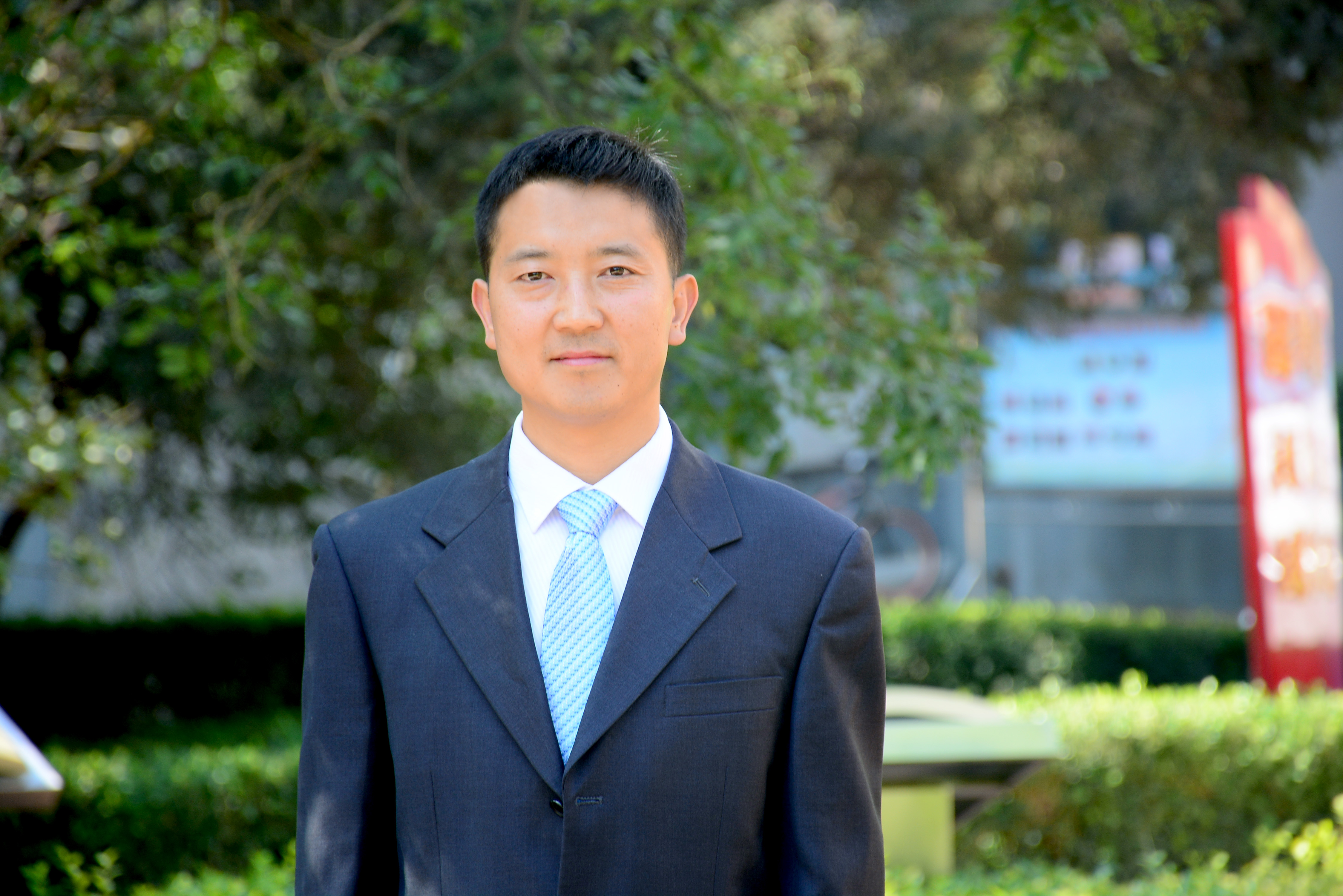 李明德