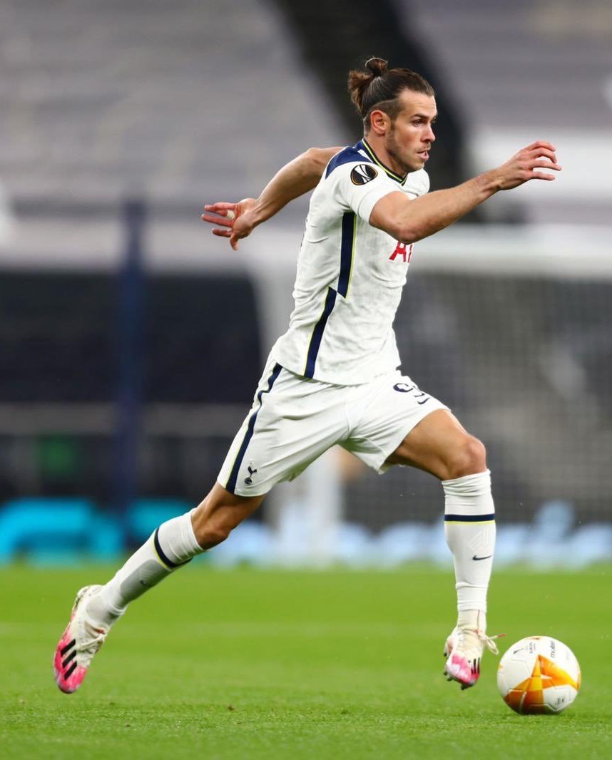  p>加雷斯·贝尔(gareth bale),1989年7月16日出生于英国 a target="