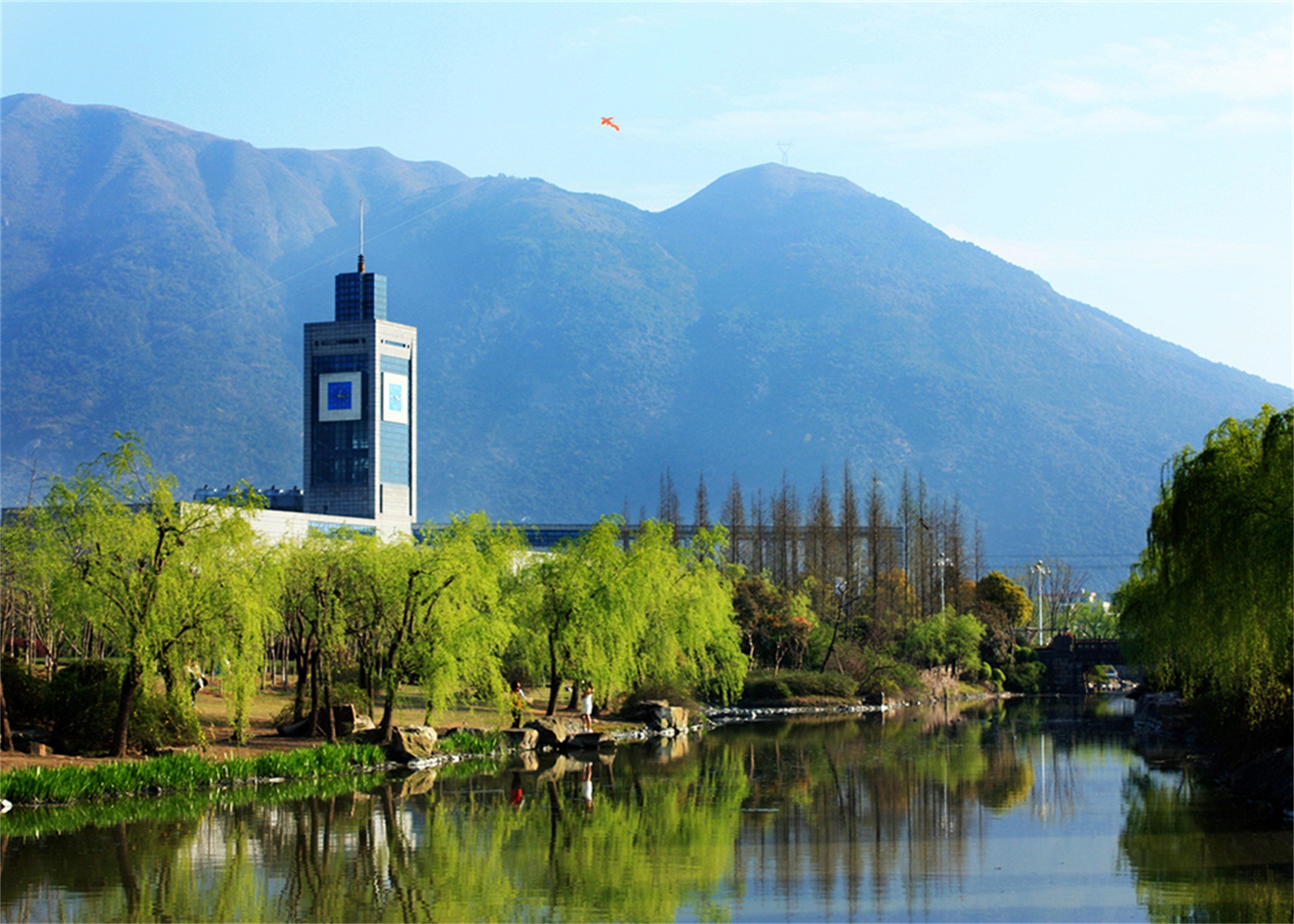 ="gntchar21t">温州职业技术学院(wenzhou polytechnic),简称"温职院"