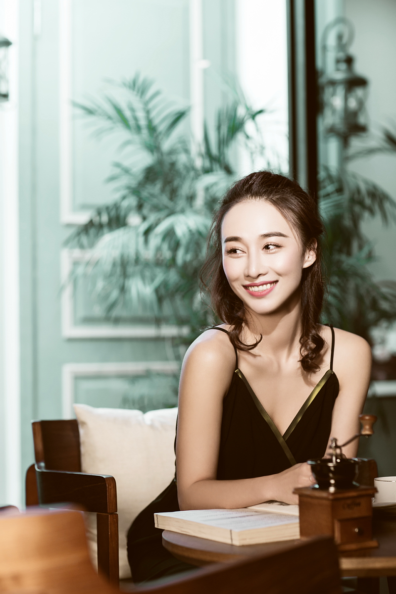  p>吴蕊含,吉林长春人.大陆女艺人,演员,平面模特,青年舞蹈家.