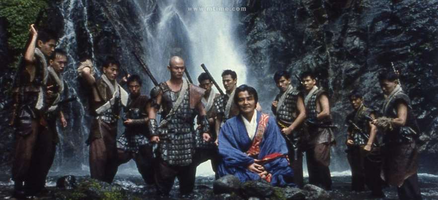  p>《孔雀王》是蓝乃才,元彪执导,三上博史,元彪等主演的动作电影.