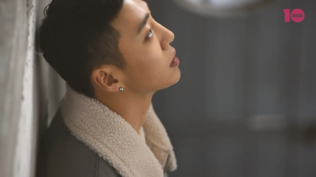  p>方容国 i>(bang yong guk) /i>,1990年3月31日出生于韩国仁川,韩国