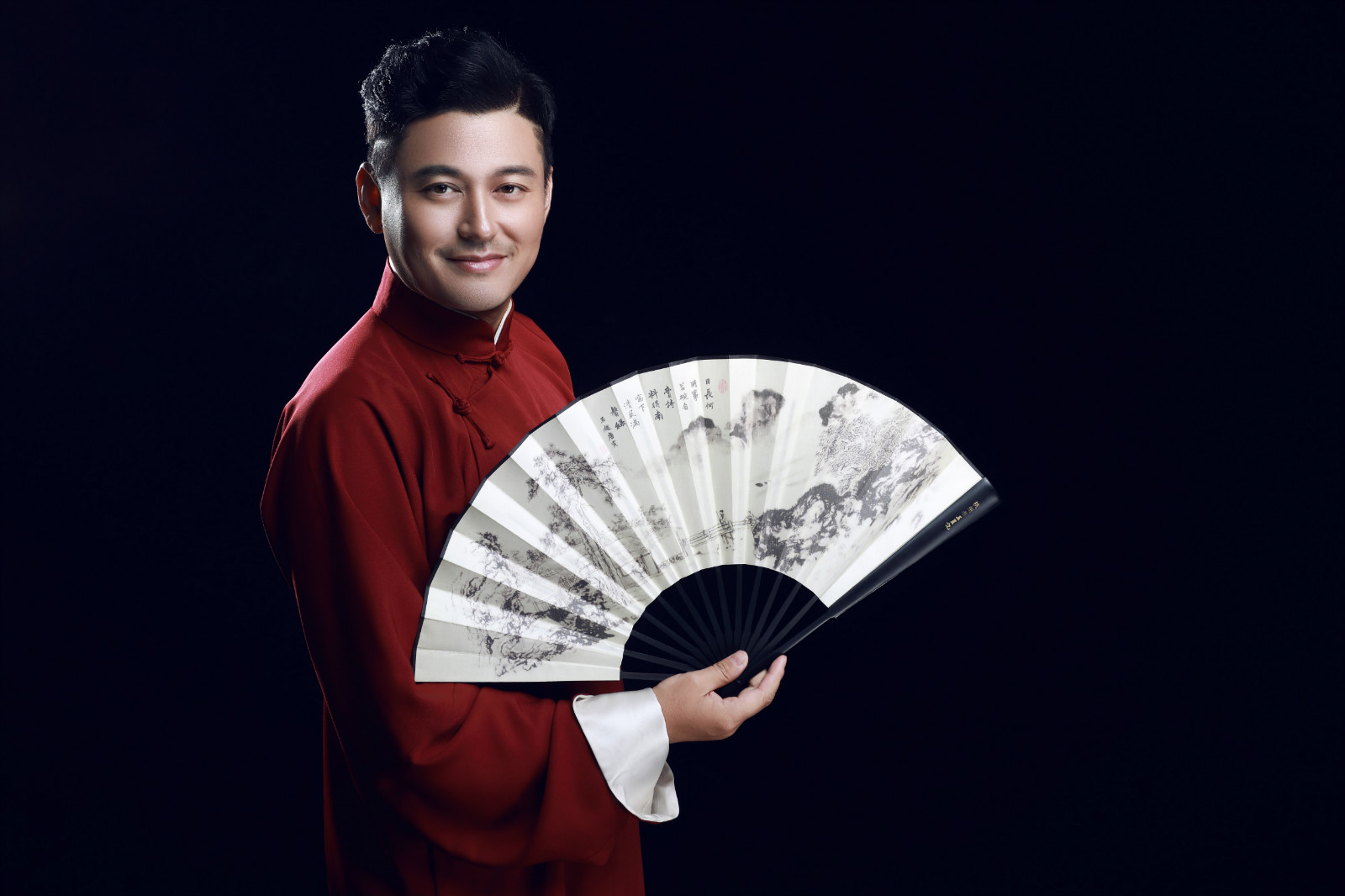  p>闵天浩,1982年5月30日出生于四川成都,中国内地喜剧演员,主持人
