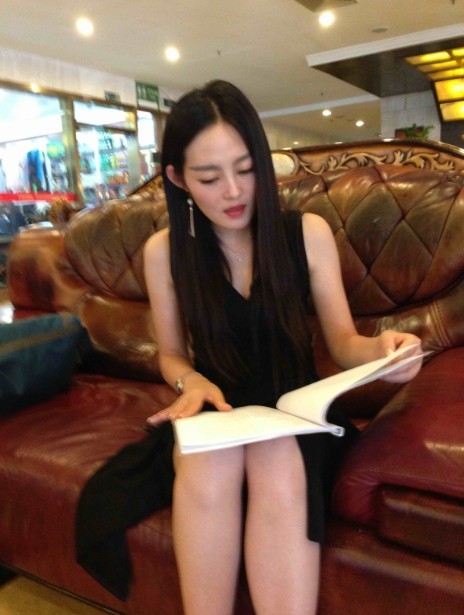  p data-id="gnwiaqs26d">张子涵:1990年3月12日出生于江苏省徐州市