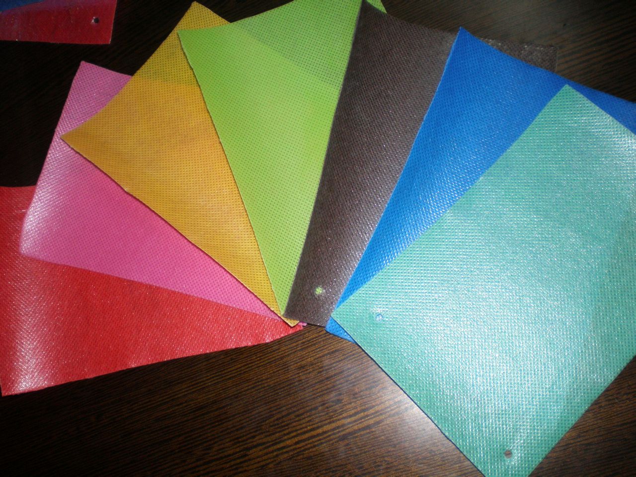  p>无纺布又称 a target="_blank" href="/item/不织布/102047" data