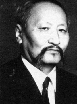 是蒙古国著名的文学家,诗人,学者,翻译家,语言学家,而且也是著名的