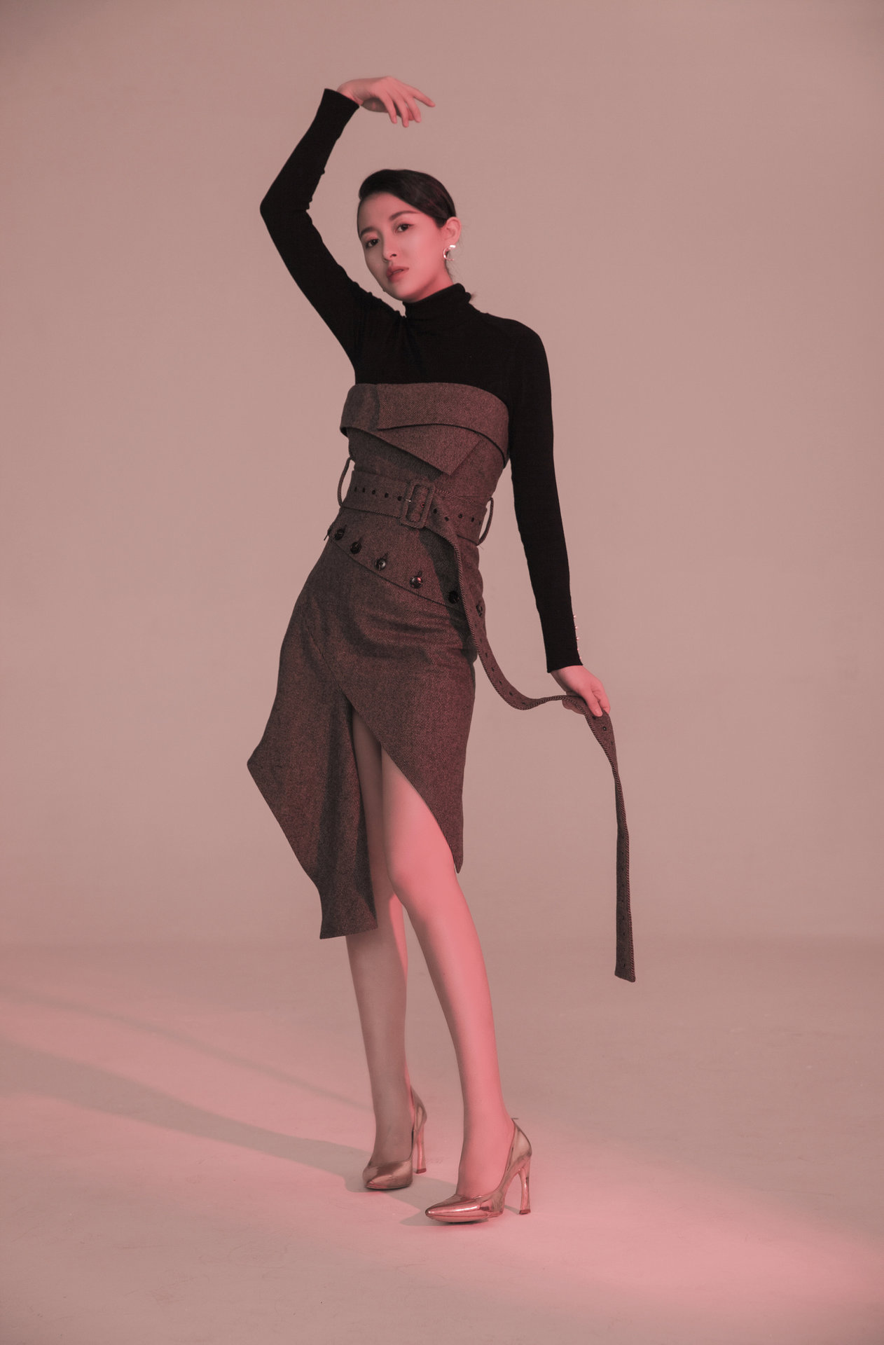  p data-id="gnantleoaa">潘丹,是湖南广电旗下快乐购购物频道主持人.