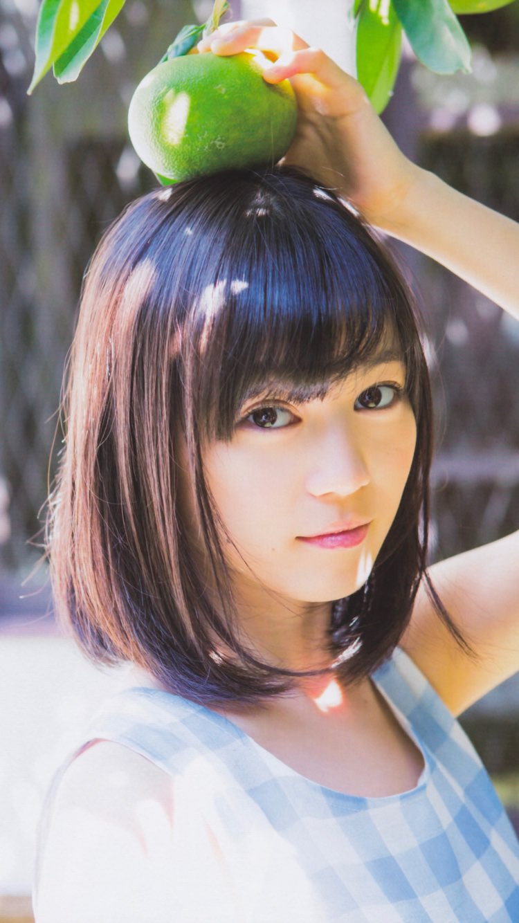  p data-id="gnsz5vzwcs">生田绘梨花 i>(いくた えりか) /i>,1997年1