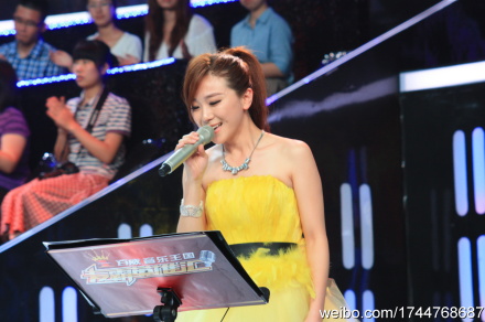 " href="/item/大连/152852" data-lemmaid="152852">大连 /a>,女歌手