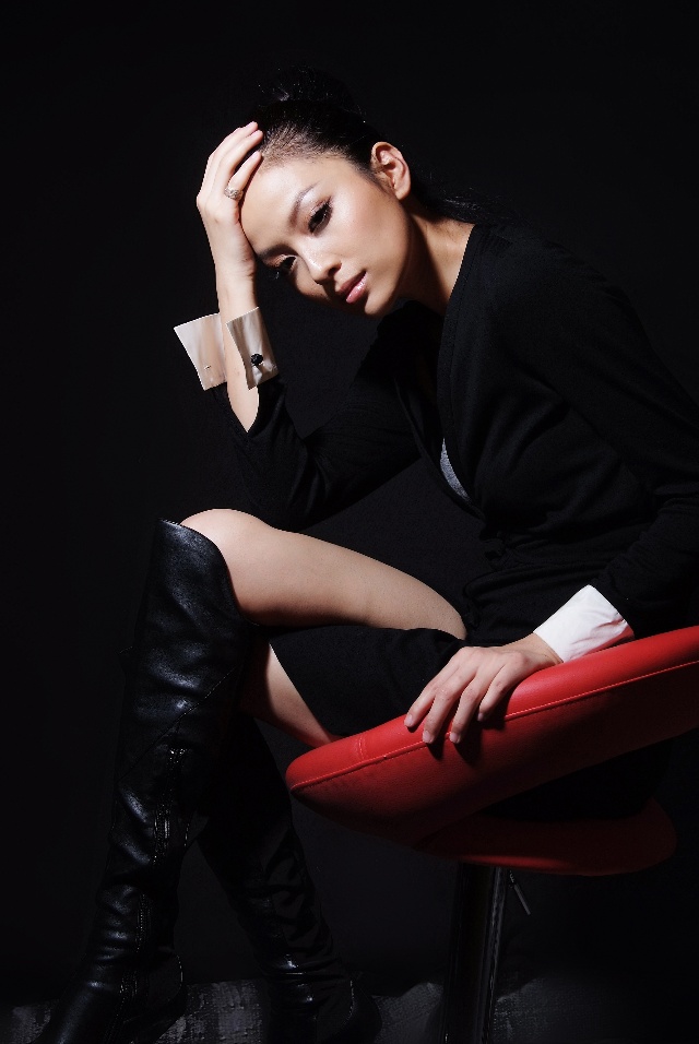 714tv">齐芳,1984年2月4日生于山西省太原市,中国内地影视女演员,模特