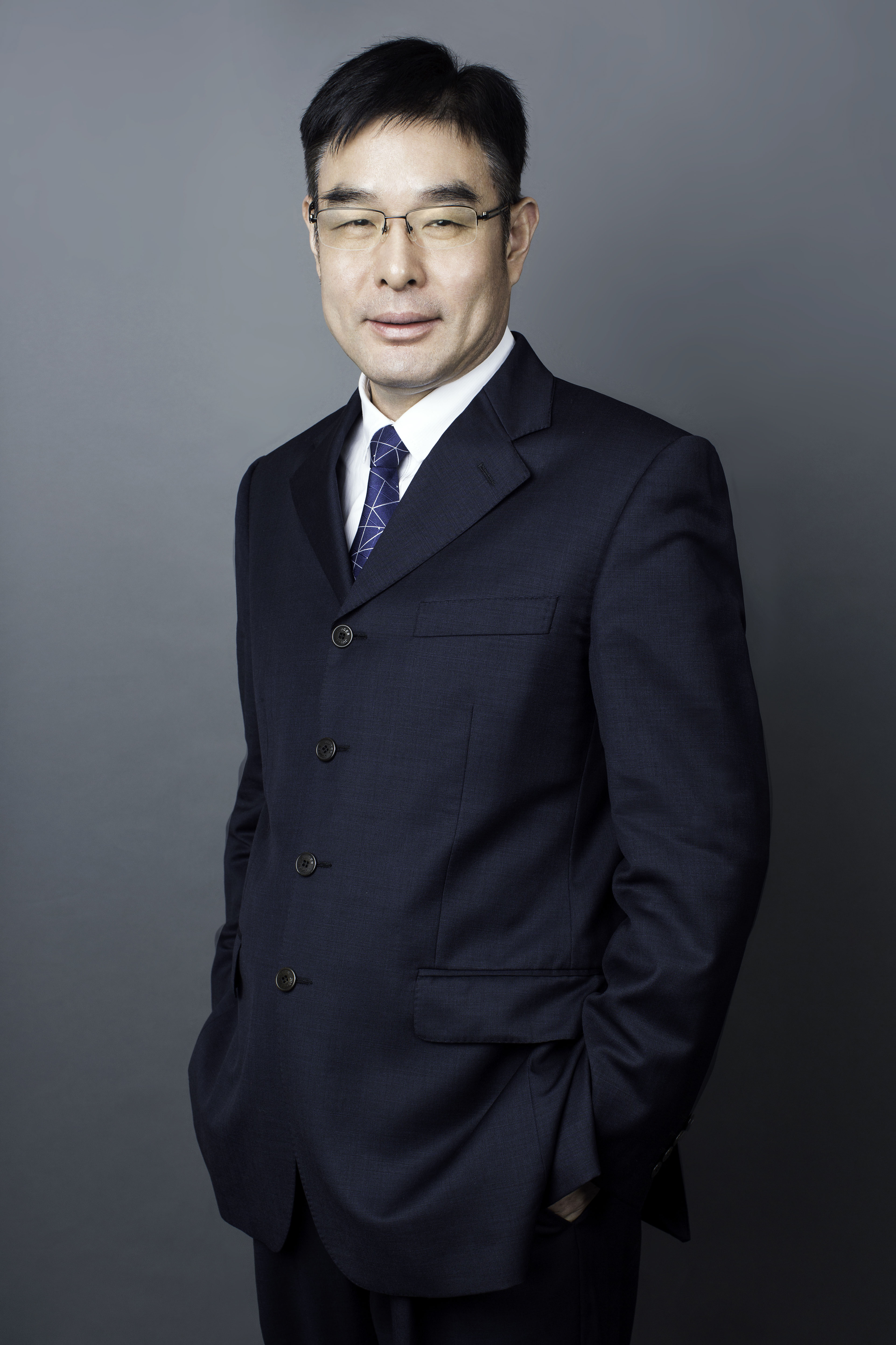  p>冯汝章,现任杭州艾博健康科技股份有限公司董事长, a target="