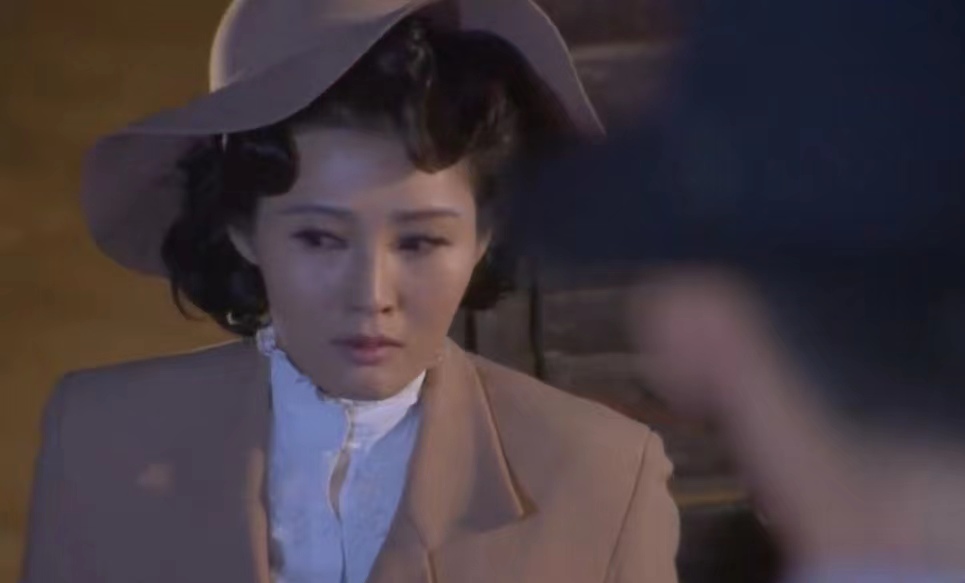 抗战剧 a target="_blank" href="/item/《绝地枪王》/13018371" data