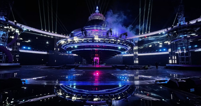  p>《2020-2021湖南卫视跨年演唱会》是湖南卫视推出的晚会.