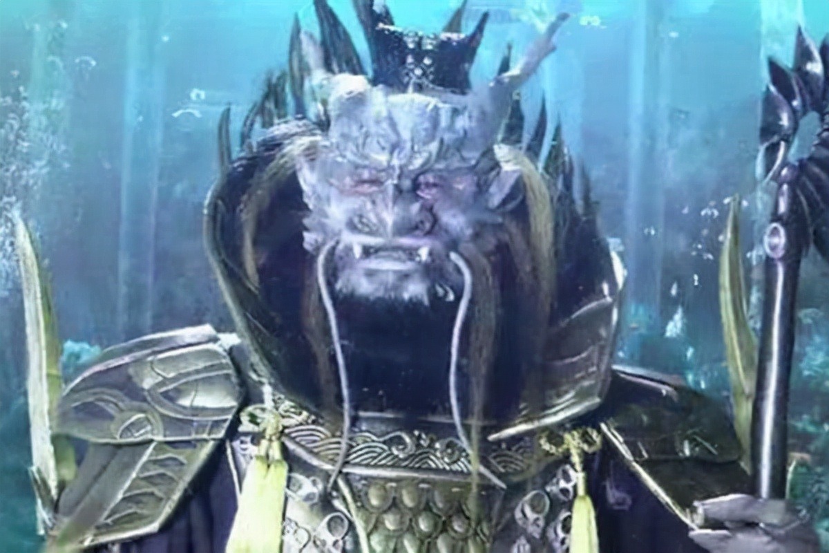 封神后，申公豹执掌东海，东海龙王也执掌东海，他俩谁大谁小？_百科TA说