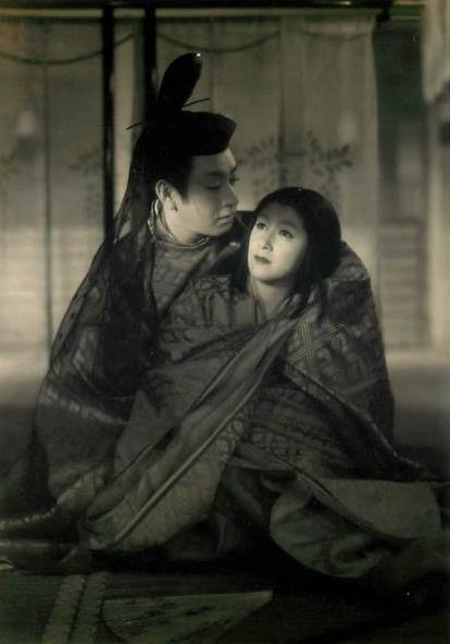  p>《源氏物语》是吉村公三郎执导的剧情类电影,由 a target="_blank"