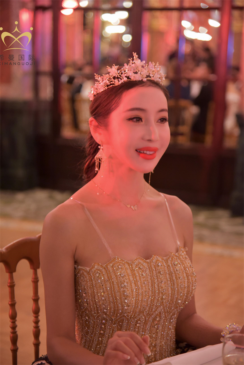 马小薇