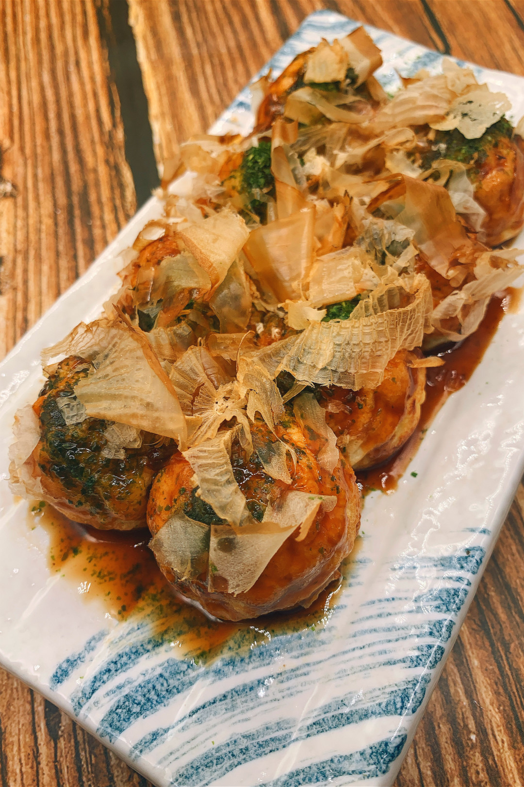 小丸子原名为"章鱼烧",起源于 a target="_blank" href="/item/日本