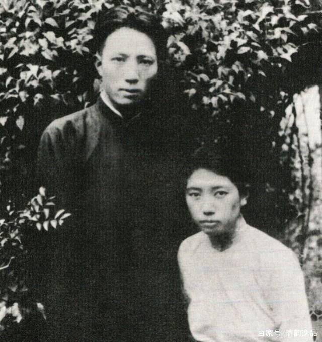 傅抱石，清贫人家走出的艺术巨匠，创“抱石皴”，作品气势豪放_百科TA说