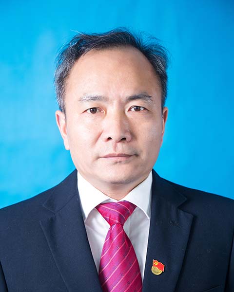  /p> p>现任吉安市庐陵新区党工委委员,管委会副主任(试用期一年).