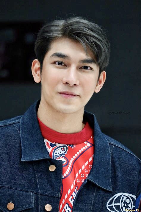 1991年2月21日出生于泰国暖武里府,泰国男演员,歌手