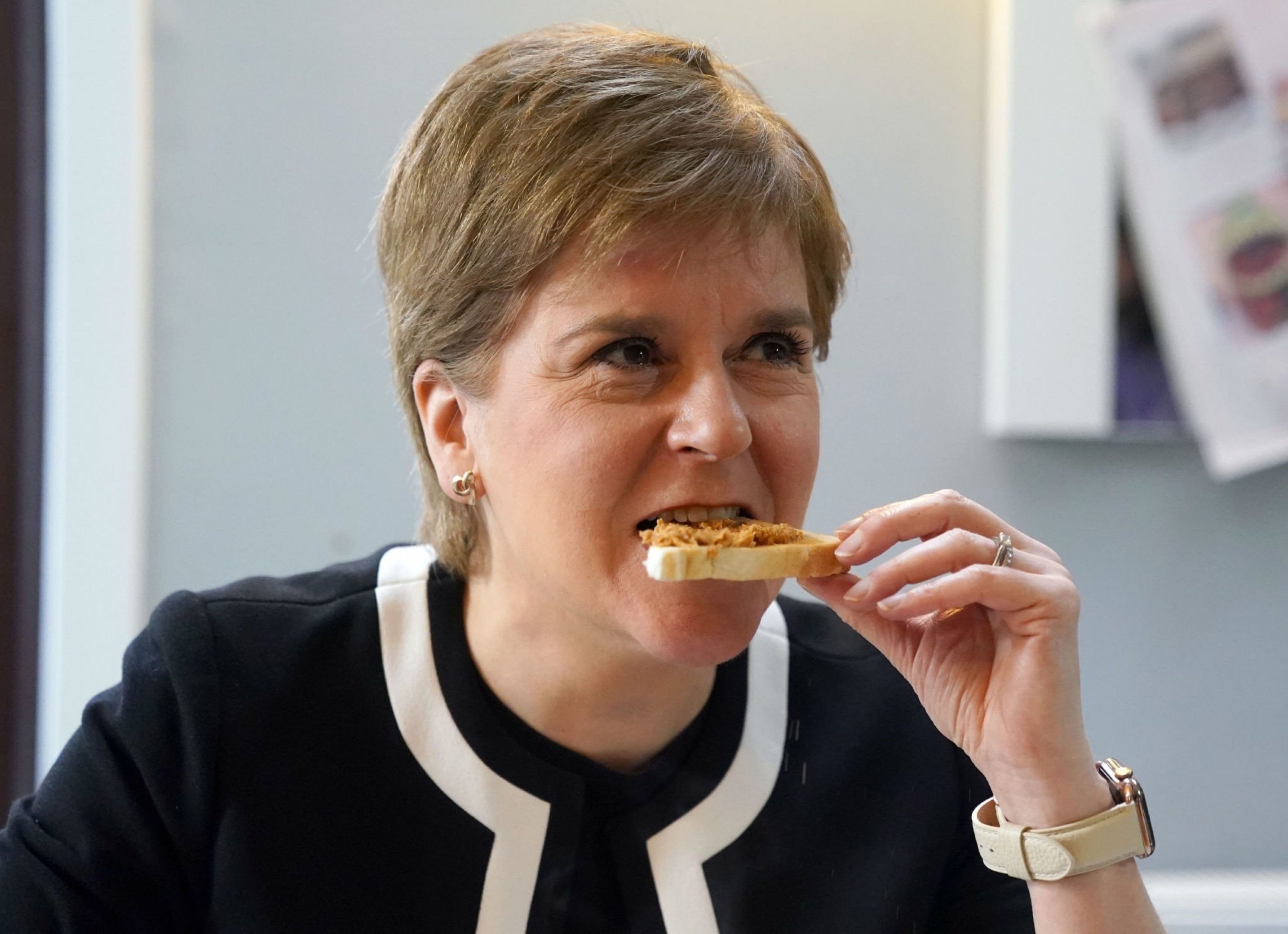 nicola ferguson sturgeon