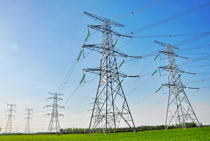  p>配电网是指从输电网或地区发电厂接受电能,通过配电设施就地分配或