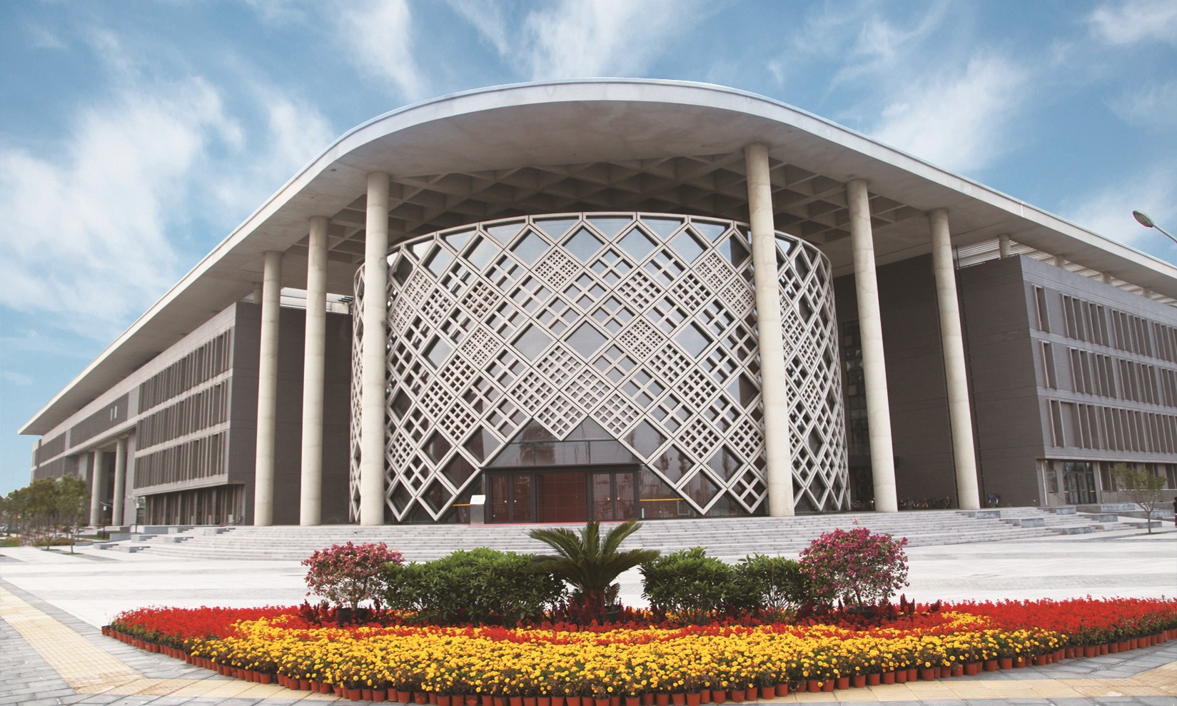 of civil engineering and architecture /i>),简称"北建大",是 a