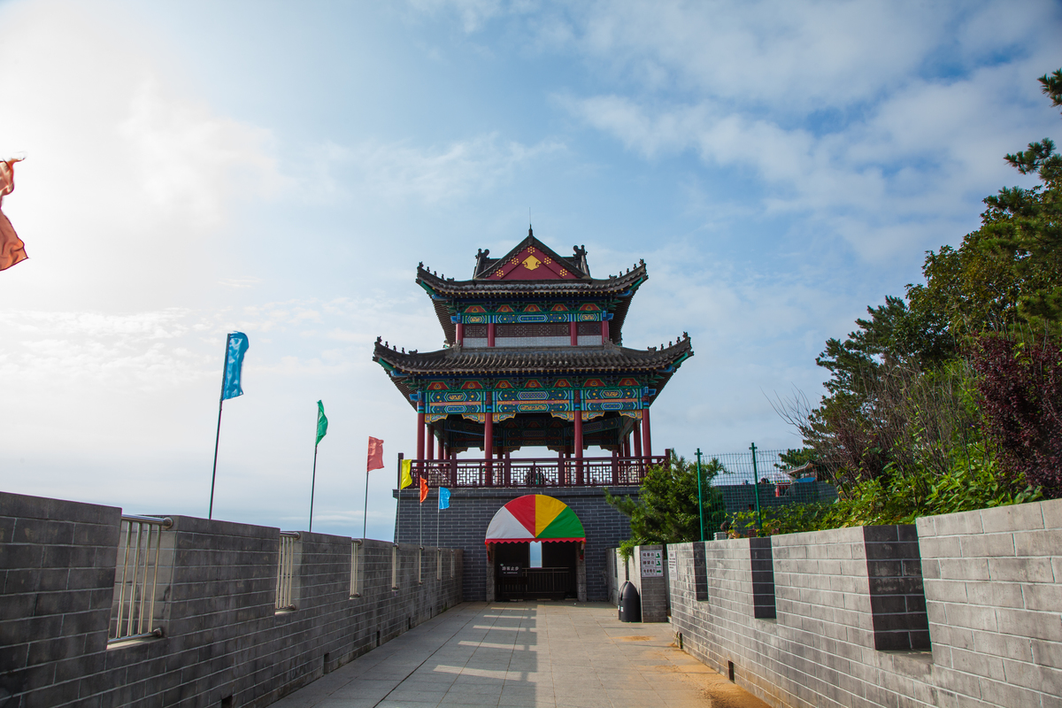 p data-id="gnwrb4i34c">电岩炮台位于大连市旅顺口区黄金山的南麓