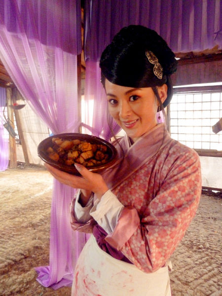  p>花大脚,《隋唐英雄》人物, b> a target="_blank" href="/item/程