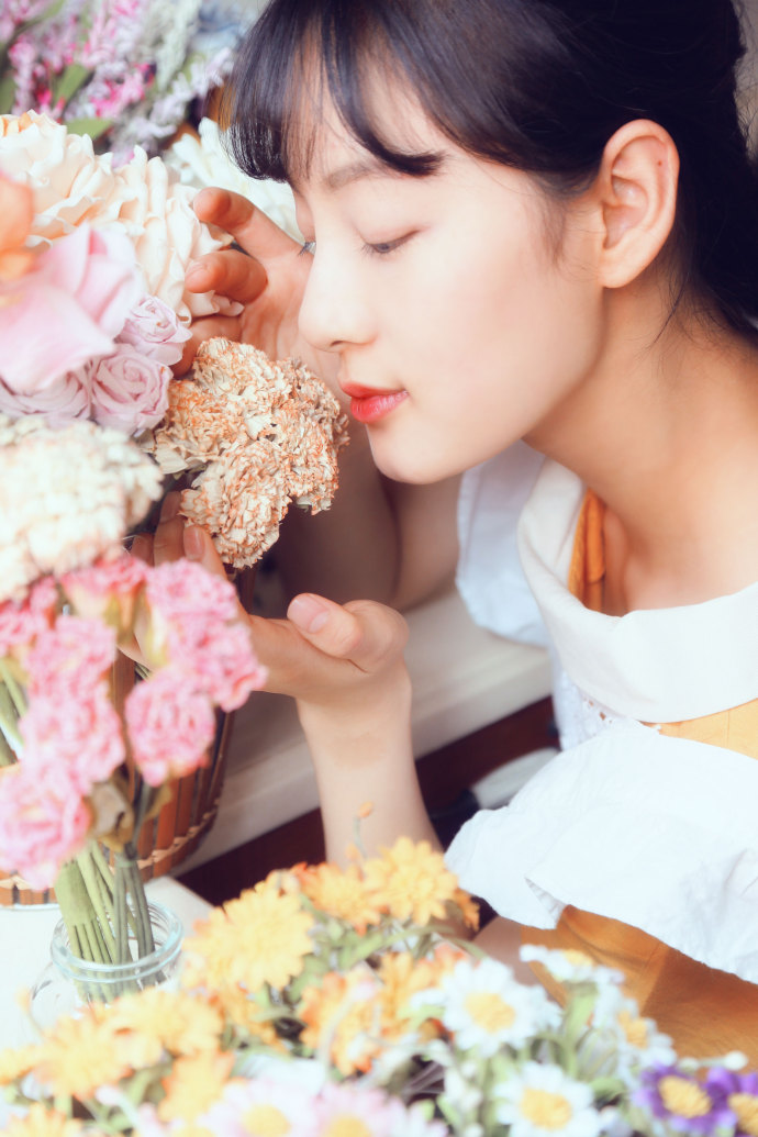  p>赵圆瑗,1991年5月9日出生于山东,中国内地女演员,毕业于 a target=