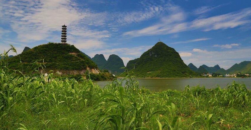  p data-id="gnxbjol7df">葫芦山旅游风景区位于肇庆市 a target="