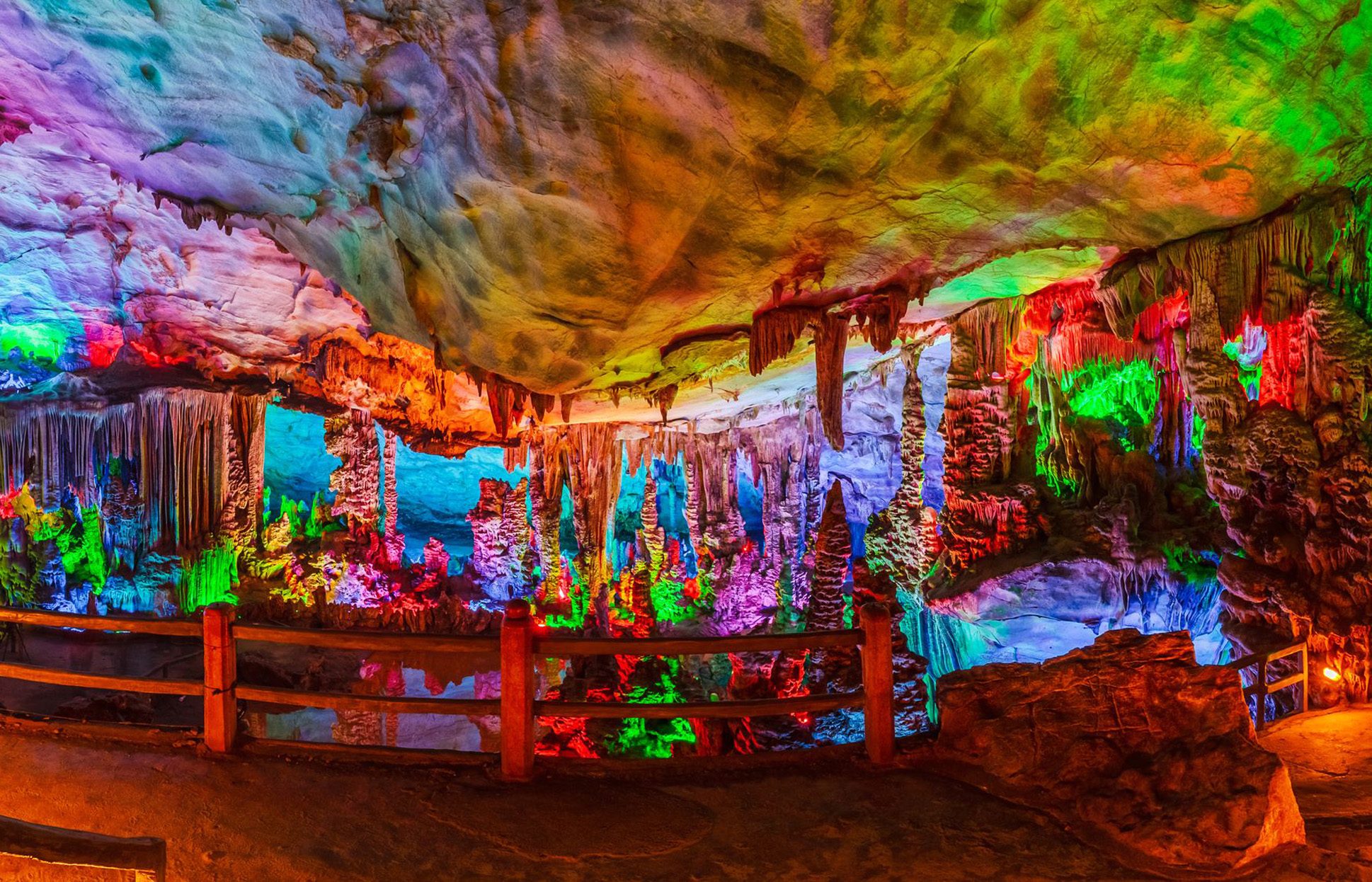 龙山景区是广东省级 a target="_blank" href="/item/风景名胜区