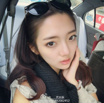  p>张兆艺,1994年12月17日出生于河北省邯郸市,中国内地女演员.