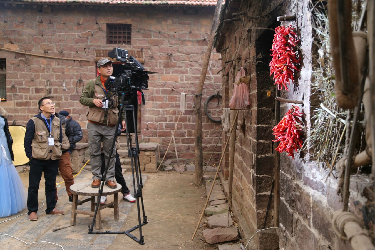  p>《红薯稀饭》是王焱导演的一部电影. /p>