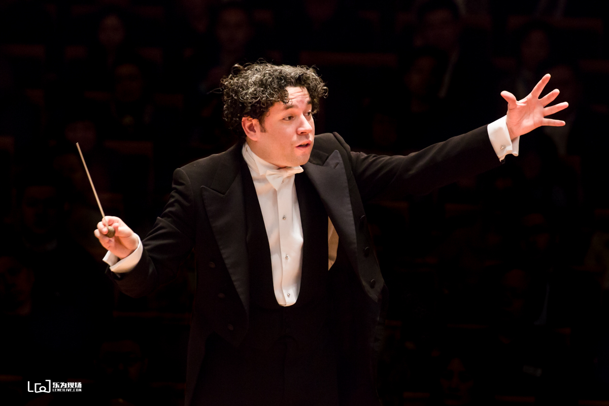  p data-id="gnvk5d5uzy">古斯塔夫·杜达梅尔(gustavo dudamel),1981