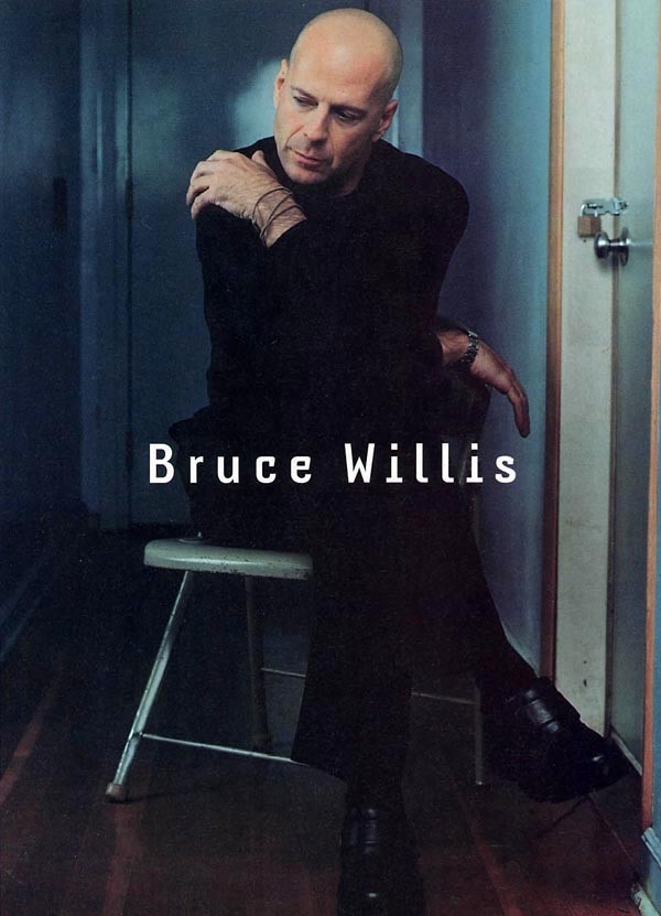  p>布鲁斯·威利斯(bruce willis),1955年3月19日生于西德,美国演员