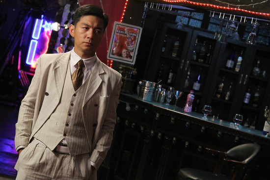  p>《风云之十里洋场》是由 a target="_blank" href="/item/中央电视