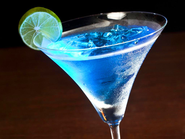  p>冰冻蓝色玛格丽特是一款十分高贵的 a href="#" data-lemmaid="