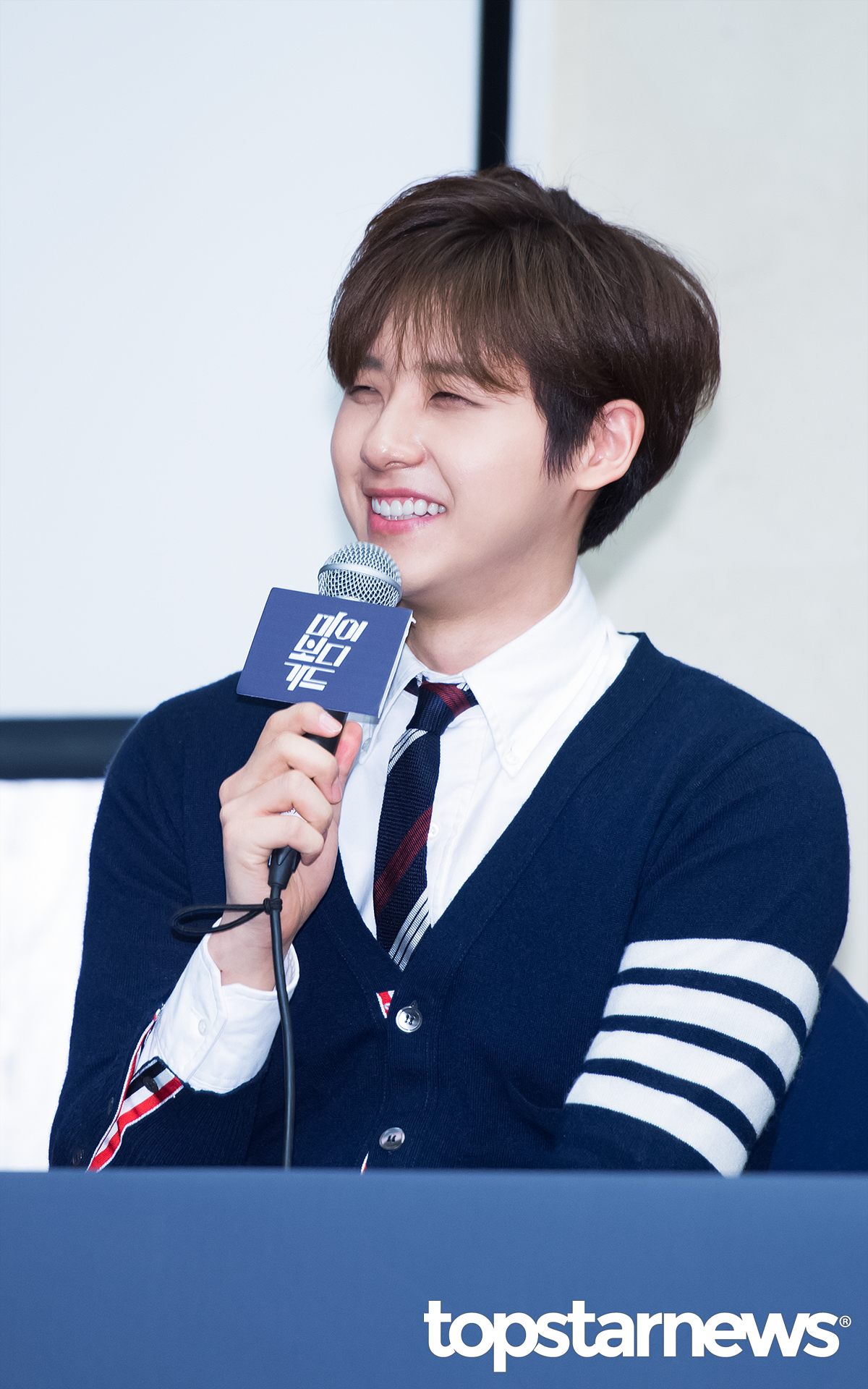 综艺节目,由 a target="_blank" href="/item/李栋旭/3658778" data