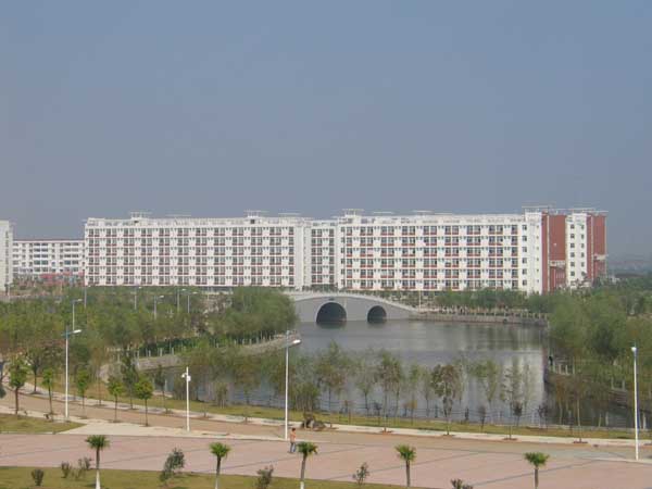 赣江职业技术学院